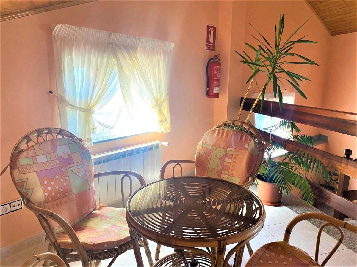 Hospedaje Pension Tabares Zas Exteriör bild